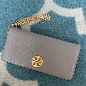 Tory Burch Chelsea Wristlet Pouch - will ship ASAP, make me an offer